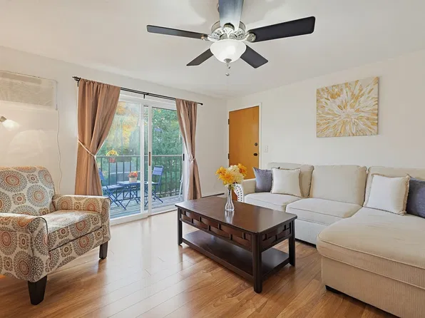 109 Maple St #C3, Attleboro, MA 02703