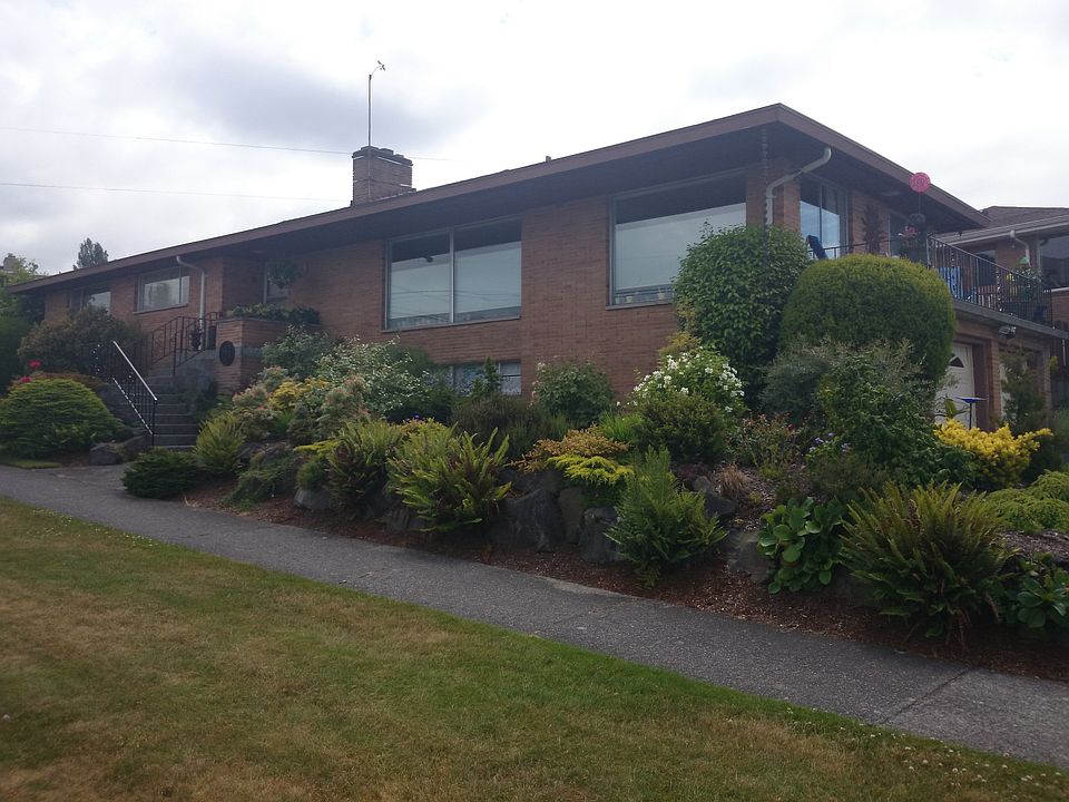 2nd image of 2215 NW 90th St