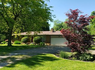 3585 Mount Pleasant St NW, North Canton, OH 44720