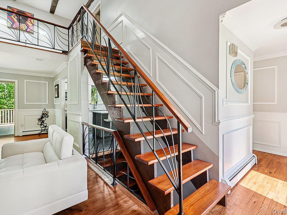 1st image of 9 Crane Road