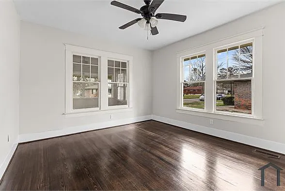 1233 Fulton Ave — Photo 13