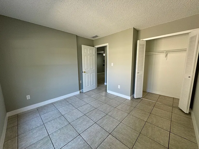 1357 Sophie Blvd — Photo 14