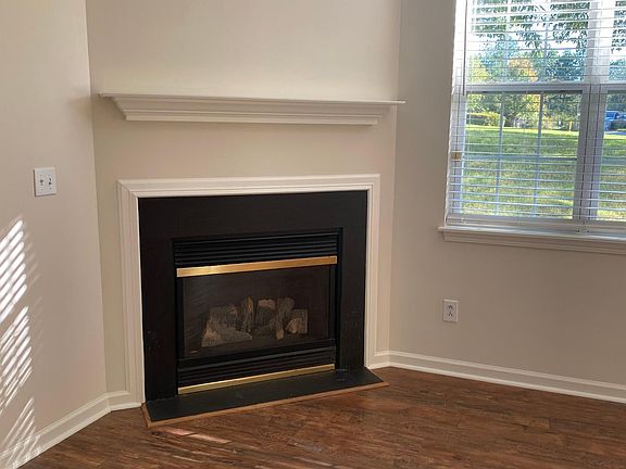 Living Room with gas fireplace