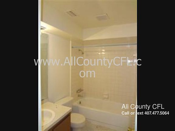 5th image of 5204 Bonnie Brae Cir