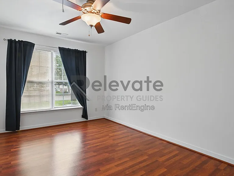4321 Meredith Creek Dr — Photo 16