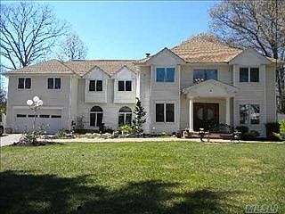 1st image of 36 Lincoln Dr