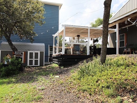 3rd image of 151 Jones Beach Dr #2