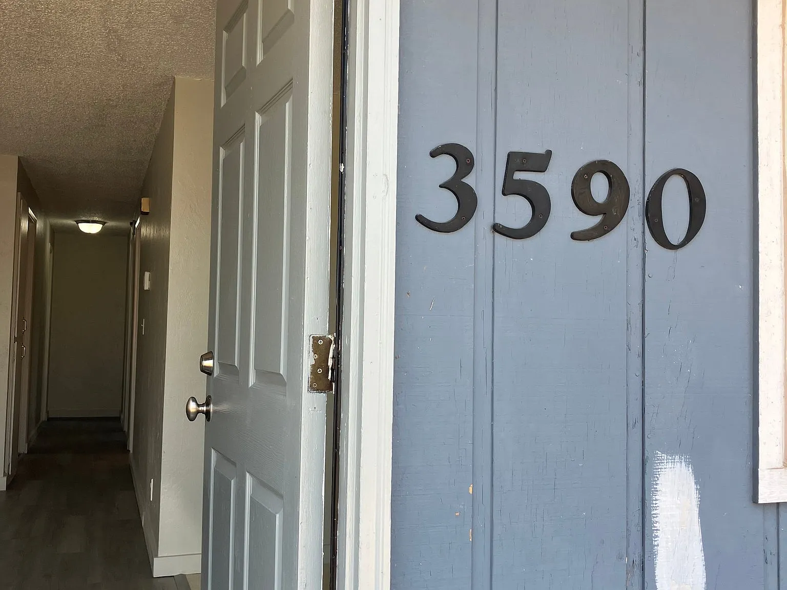 3 bdr/1 bath updated Duplex in quiet area. — Photo 2