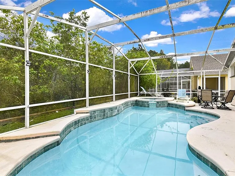 436 Lake Shore Pkwy — Photo 15