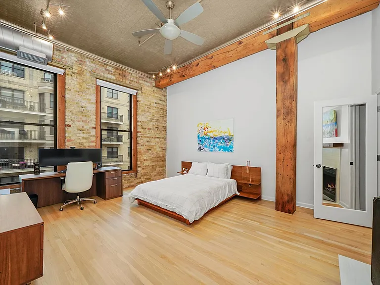 525 N Halsted St #406 — Photo 8
