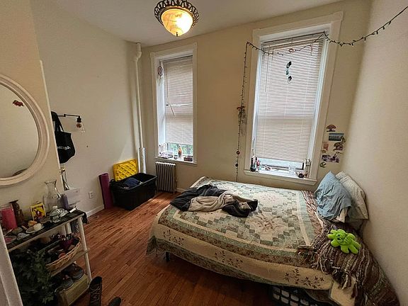 2nd image of 438 E 75th St APT 1RW