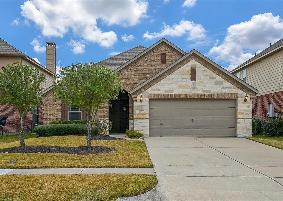 1st image of 26614 Green Heron Dr