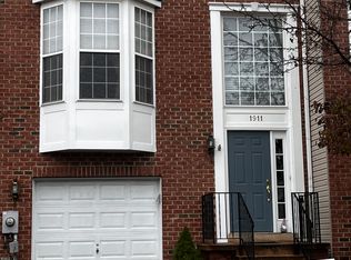 1911 Harpers Ct, Frederick, MD 21702
