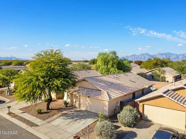 10377 E Rose Hill St, Tucson, AZ 85747