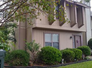 16 Hunters Ct, Goose Creek, SC 29445