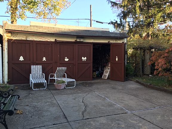 5th image of 8801 15th Ave