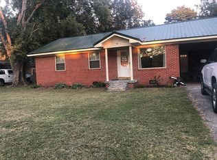 94 Holt St, Dyersburg, TN 38024