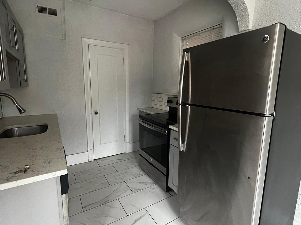 1st image of 7355 Lindell Blvd APT 306