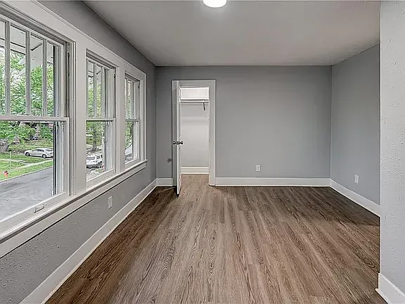 3701 S Benton Ave — Photo 34