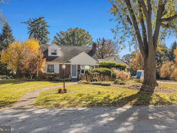 300 Barry Ln, Wallingford, PA 19086