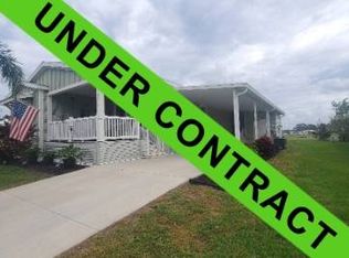 3716 Sunset Dr, Ellenton, FL 34222