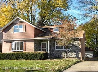 273 Cleveland Ave, Amherst, OH 44001