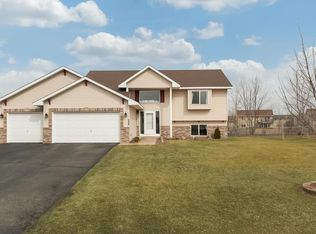 558 Marcia Dr, Big Lake, MN 55309