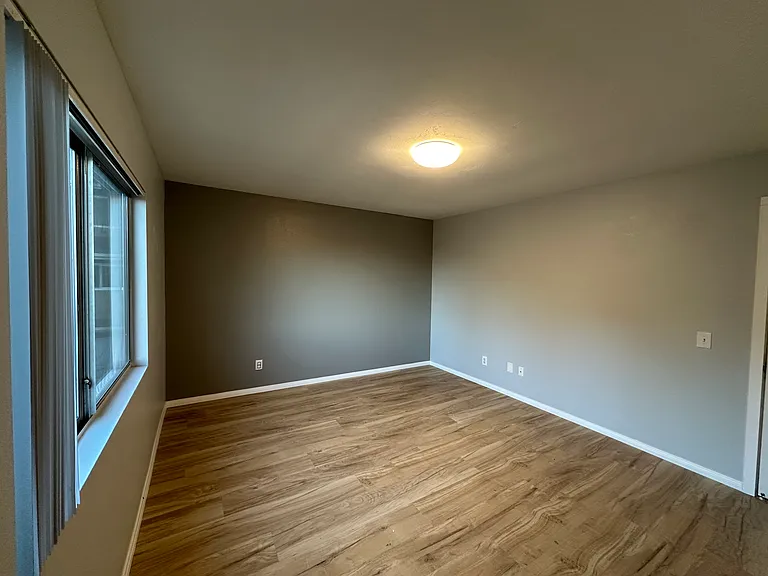 4262 Mesa Vista Way #8 — Photo 13