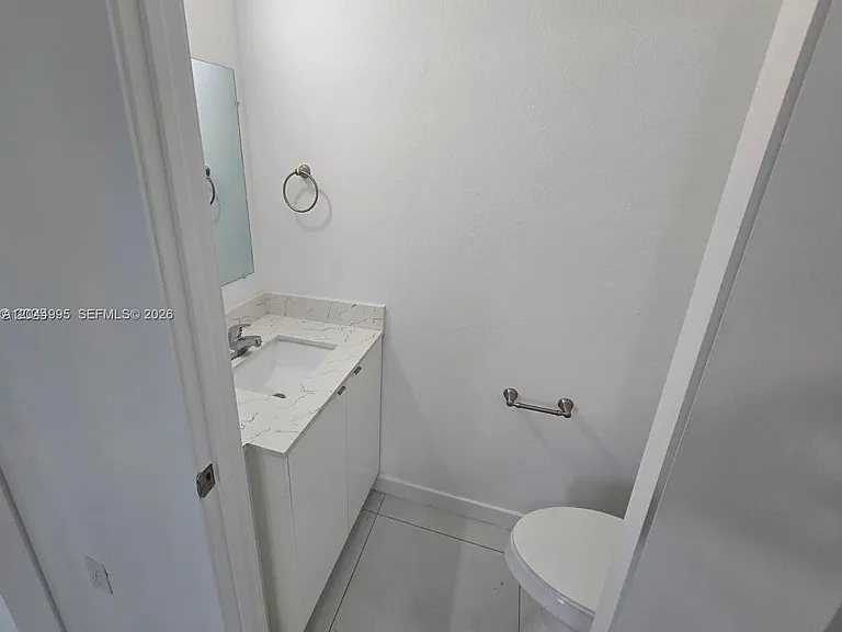 2771 NW 43rd Ter — Photo 5