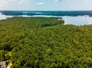 111 Riverbluff Dr, Lagrange, GA 30240