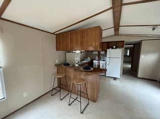 117 Terrys Park Dr, Laurens, SC 29360