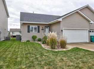 711 SE Kensington Rd, Ankeny, IA 50021