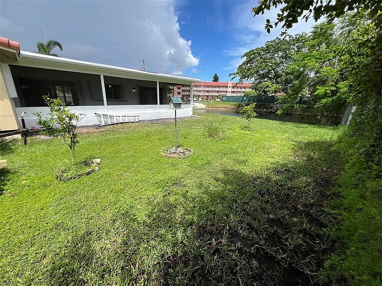 2650 NW 94th Way — Photo 14