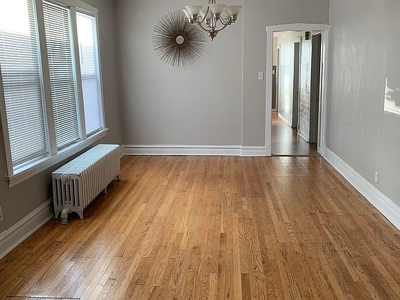 5th image of 4918 W Schubert Ave #2