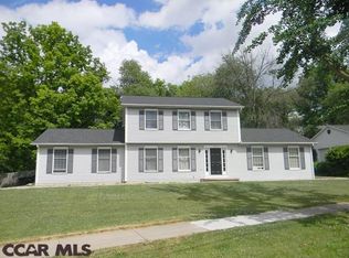 1225 University Dr, State College, PA 16801