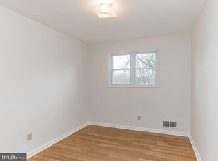 11202 Newport Mill Rd, Kensington, MD 20895