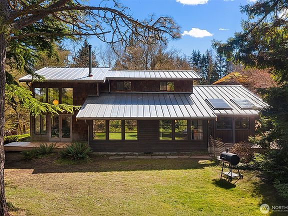 2nd image of 15232 Vermontville Road SW