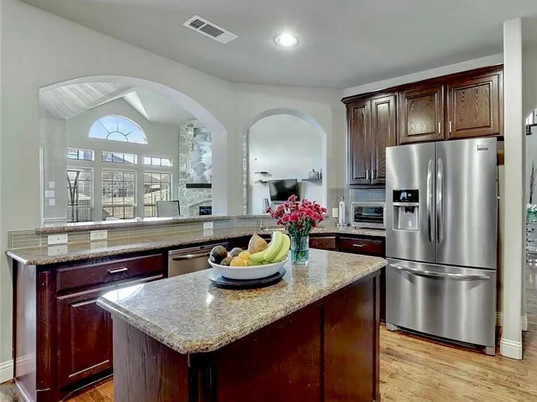 3052 Aerial Dr — Photo 5