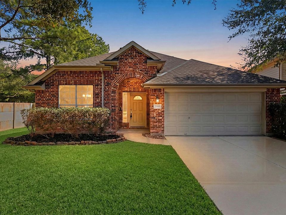 1st image of 23301 Tuttle Ct