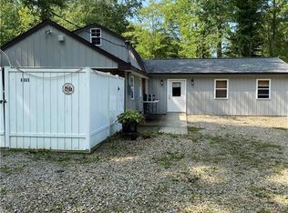 8079 Oak St, Williamsfield, OH 44093