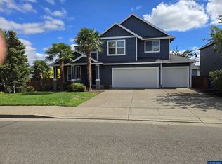 394 Golden Eagle St NW, Salem, OR 97304