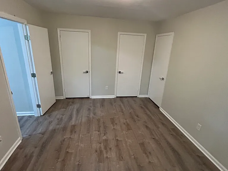 Hudson Valley Apartments — Photo 13
