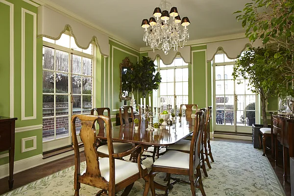 Sold by Stribling | media 5