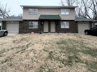 26 Bellevue Dr, Collinsville, IL