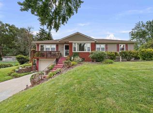 208 Blackhawk Ave, Milan, IL