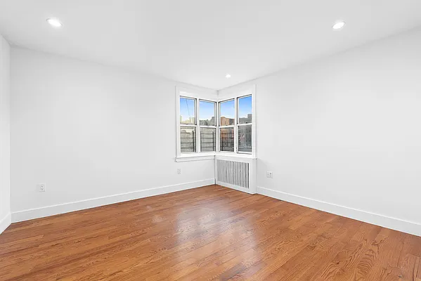 Rented by Corcoran | media 4