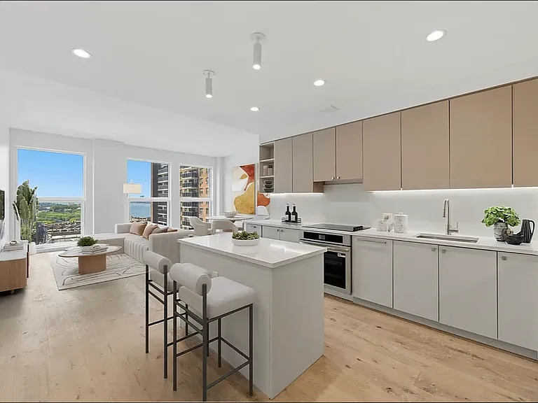 636 W 158th St #2H — Photo 3