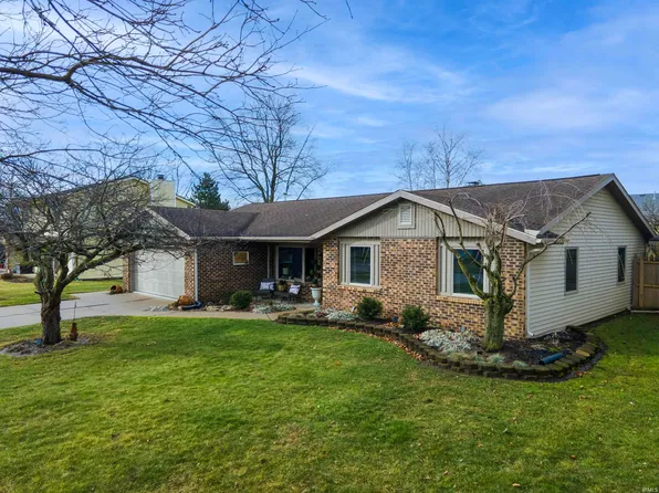 15107 Gemini Dr, Huntertown, IN 46748