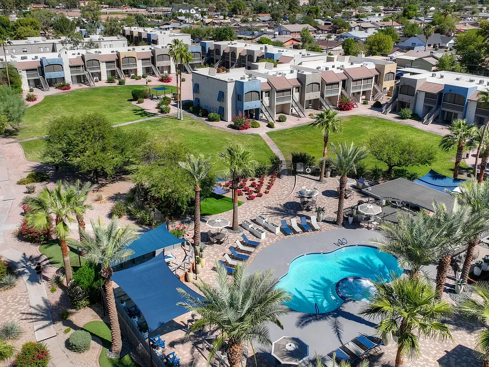 Discover the lush courtyard ambiance, featuring vibrant outdoor activities and tranquil spaces at Level 550 everything under the sun to fit your mood.