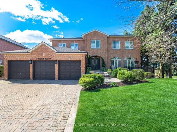 5 Rossmull Cres, Vaughan, ON L4L 7C8